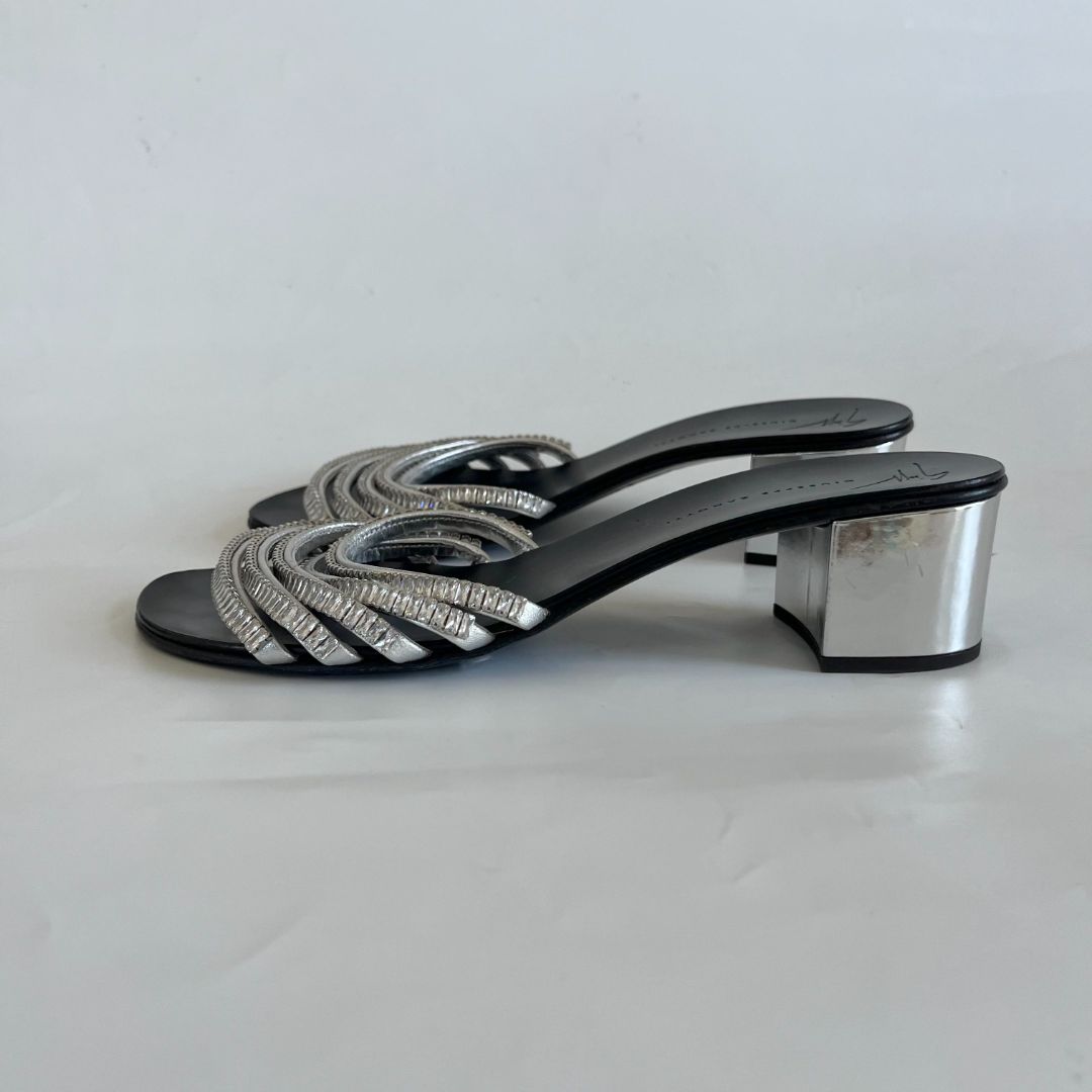 Giuseppe Zanotti silver leather with crystals open-toe sandals, 39