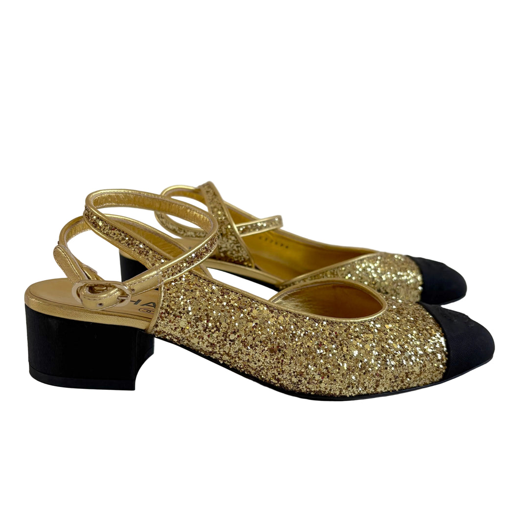 Chanel Gold/Black Coarse Glitter and Fabric CC Cap Toe Slingback , size 37.5C