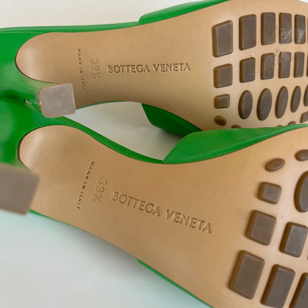 Bottega Veneta Green Square Toe Stretch Mule, 39.5