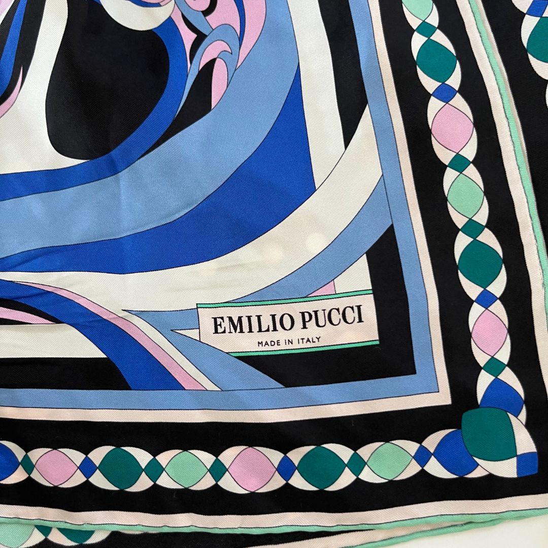 Emilio Pucci printed silk mini shorts