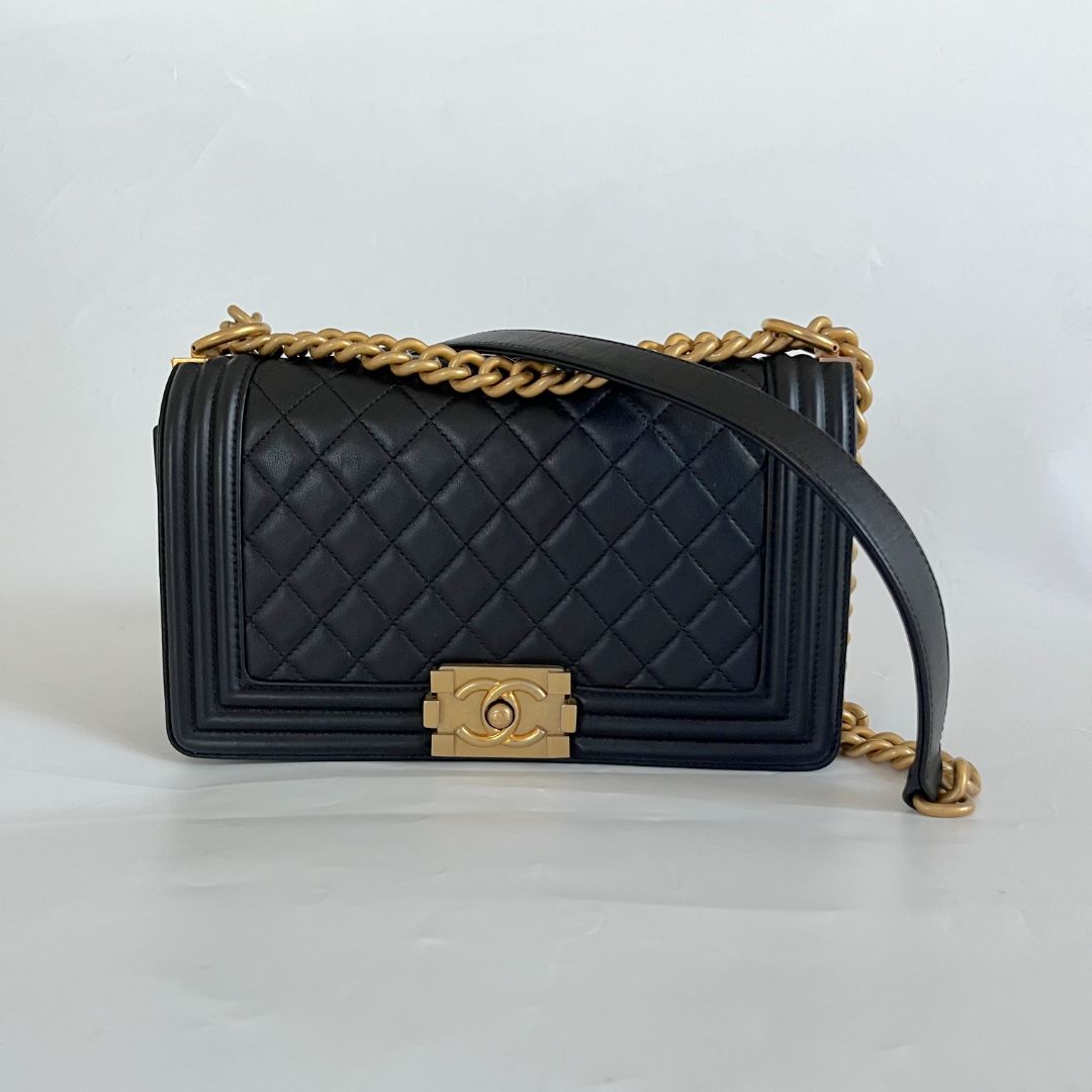 Chanel Black Quilted Lambskin Chanel 19 Wallet on Chain