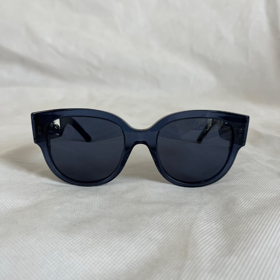 Dior - Christian Dior Sunglasses - preloved Dior | Accessories | Dior Christian Dior Sunglasses Preloved  main image 4