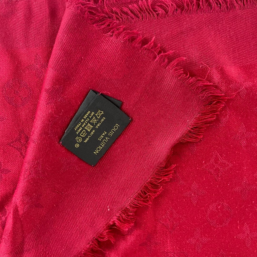Louis Vuitton Classique Monogram shawl