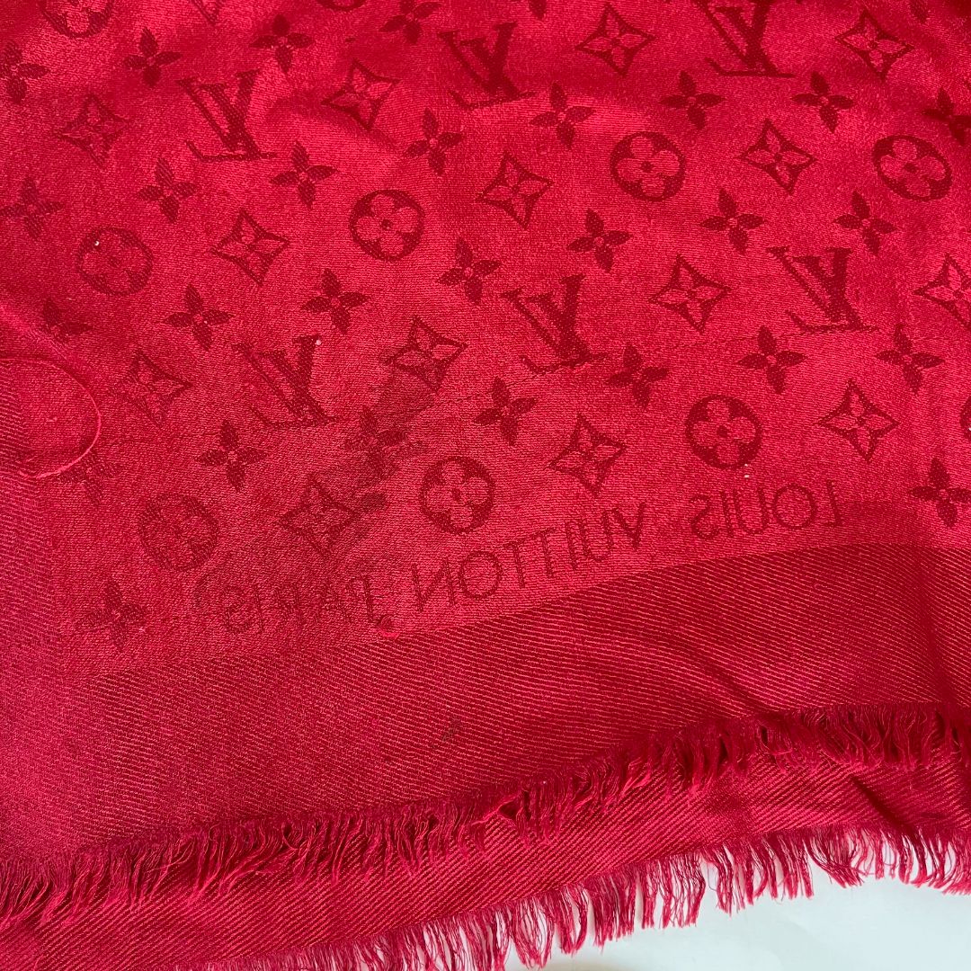Louis Vuitton Classique Monogram shawl