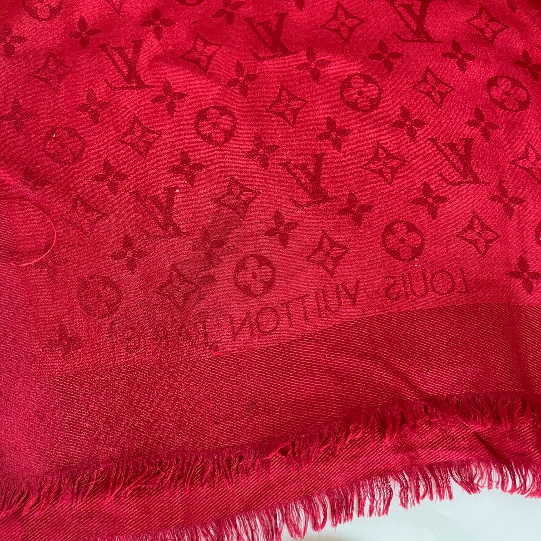 Louis Vuitton Classique Monogram shawl