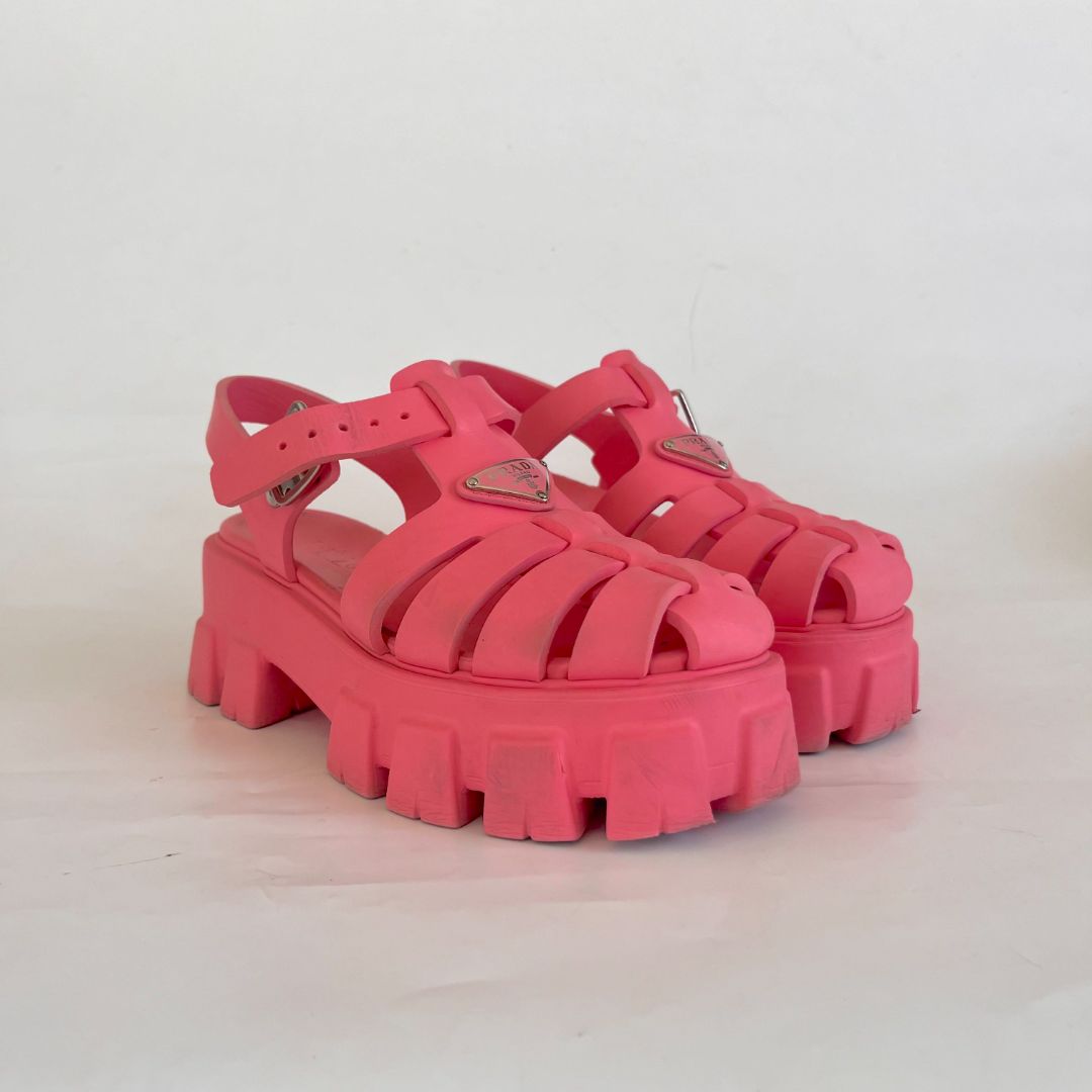 [PRADA]★大人気★Monolith foam rubber sandals★Pink Prada Monolith Foam Rubber 55mm Sandals Alabaster Pink