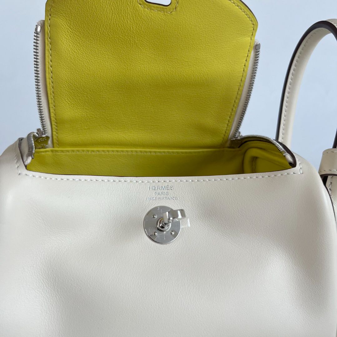 Hermès Mini Lindy Swift leather nata with lime yellow lining bag