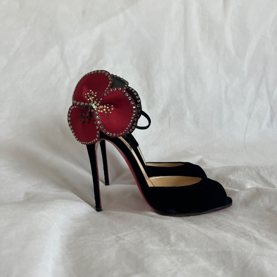 Christian Louboutin black velvet Pensamoi sandals