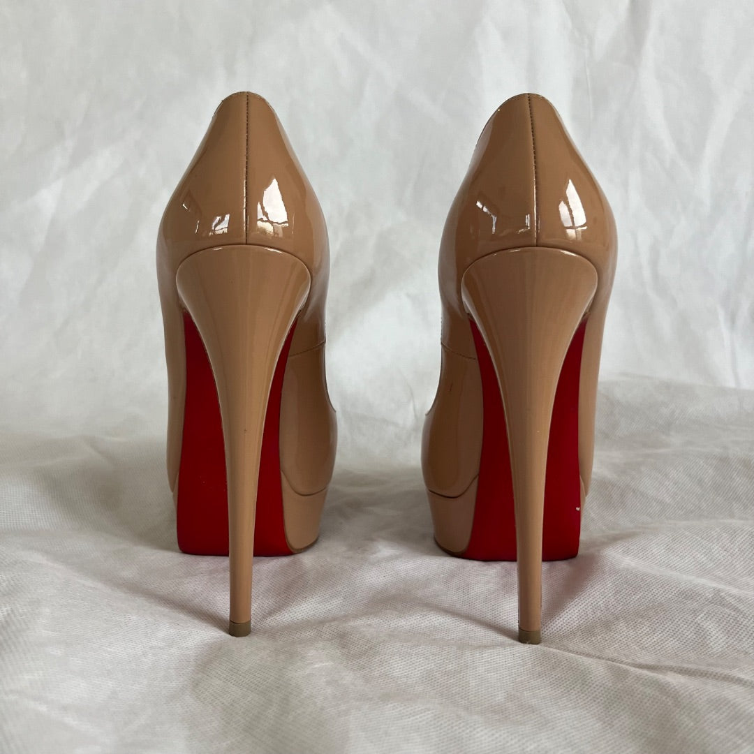 Christian Louboutin nude patent leather platform peep toe pump