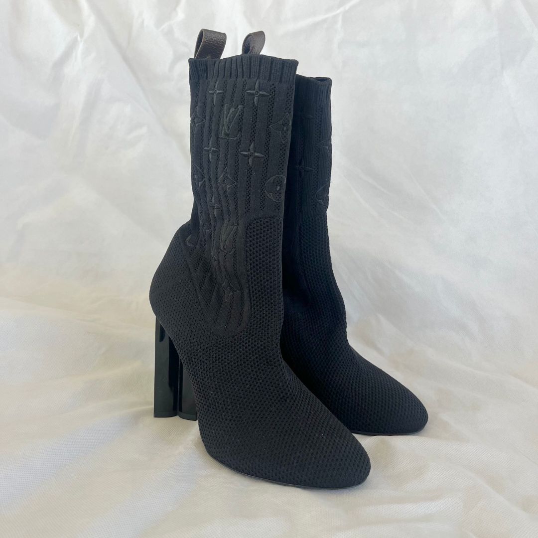 Louis Vuitton Black Monogram Knit Fabric Silhouette Ankle Boots, size 38.5