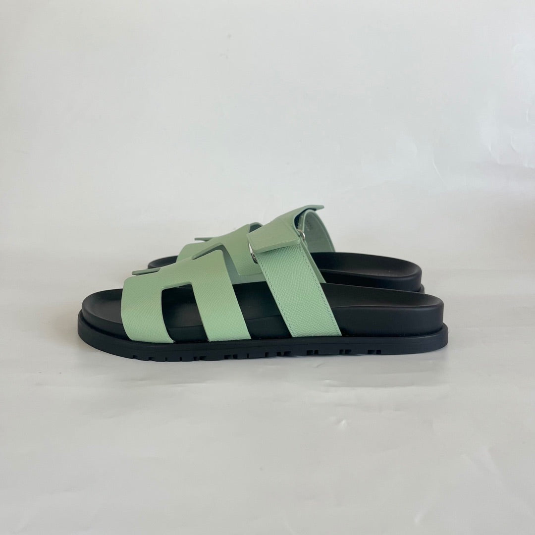 Hermès Chypre Vert Jade Epsom Leather Sandals, 37.5