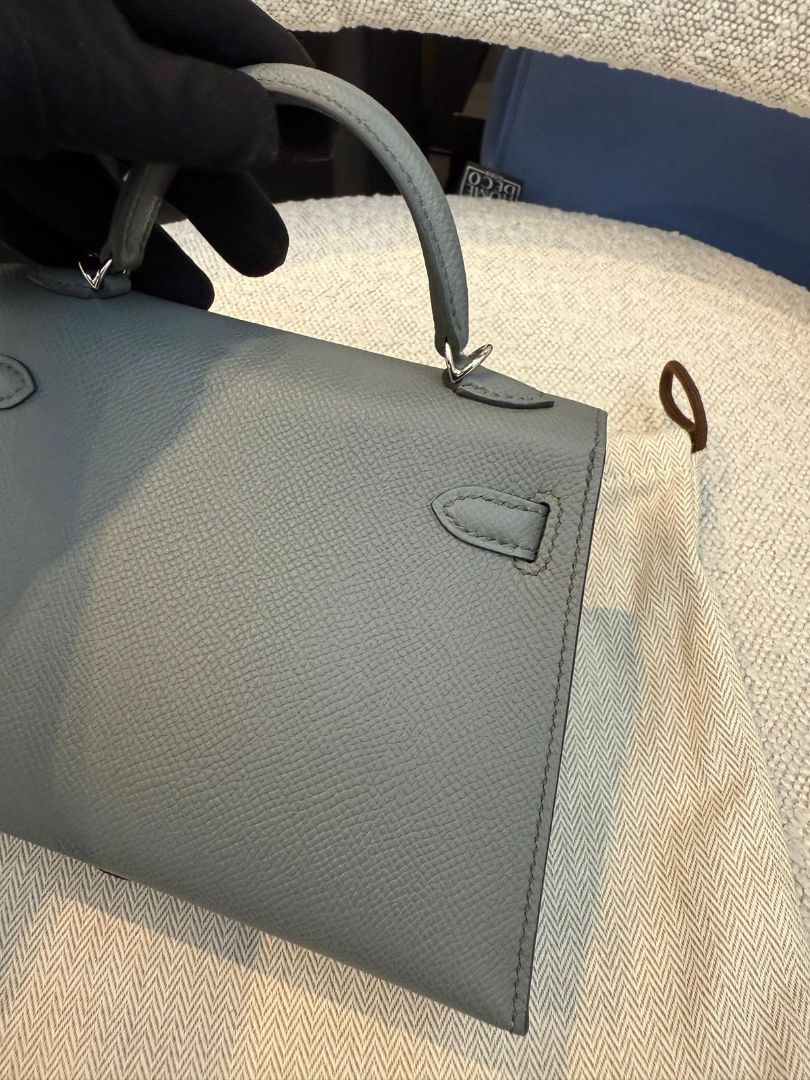 Hermès Mini Kelly II in Epsom Vert Amande with Electrum Hardware