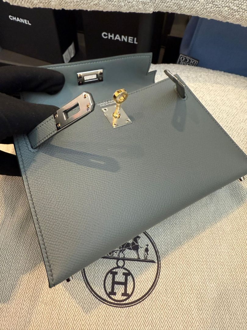 Hermès Mini Kelly II in Epsom Vert Amande with Electrum Hardware