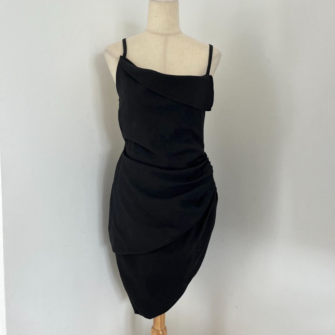 jacquemus la robe saudade mini dress Jacquemus La Robe Saudade Mini Black Dress in Viscose - BOPF