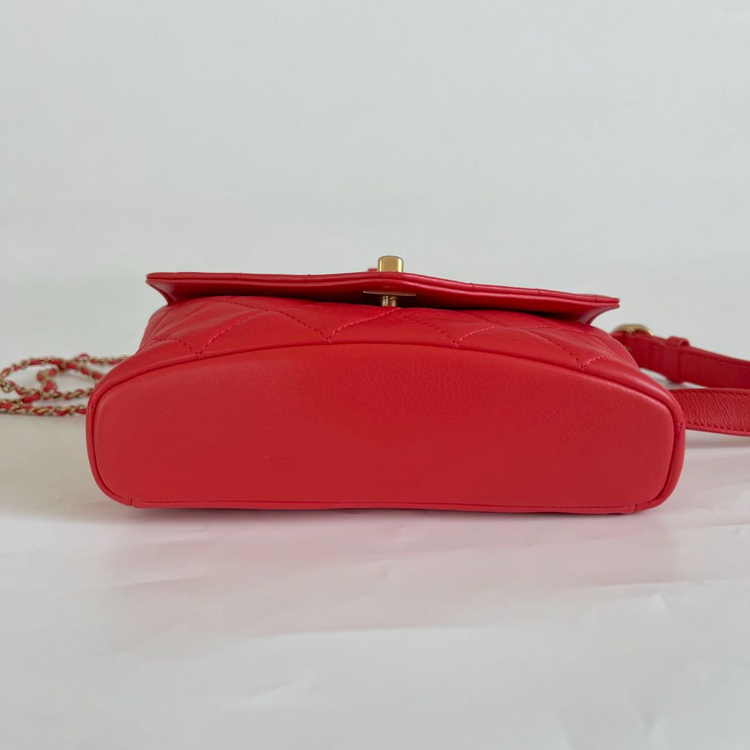 Chanel 2019 Quilted Leather Flap Belt Bag ( Runway Collection)