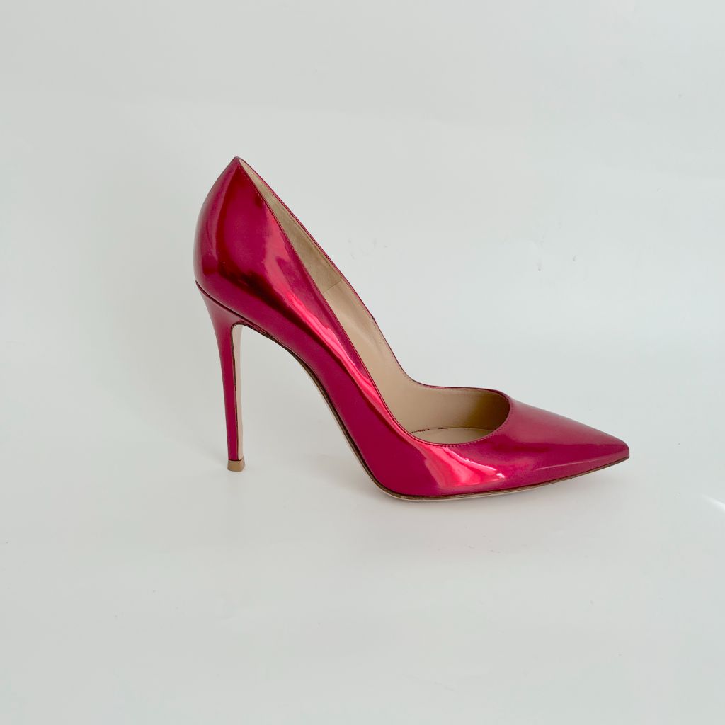 Gianvito Rossi metallic pointed toe pumps, 39.5