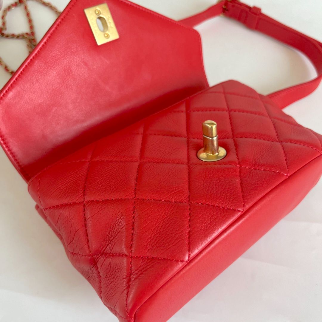 Chanel 2019 Quilted Leather Flap Belt Bag ( Runway Collection)