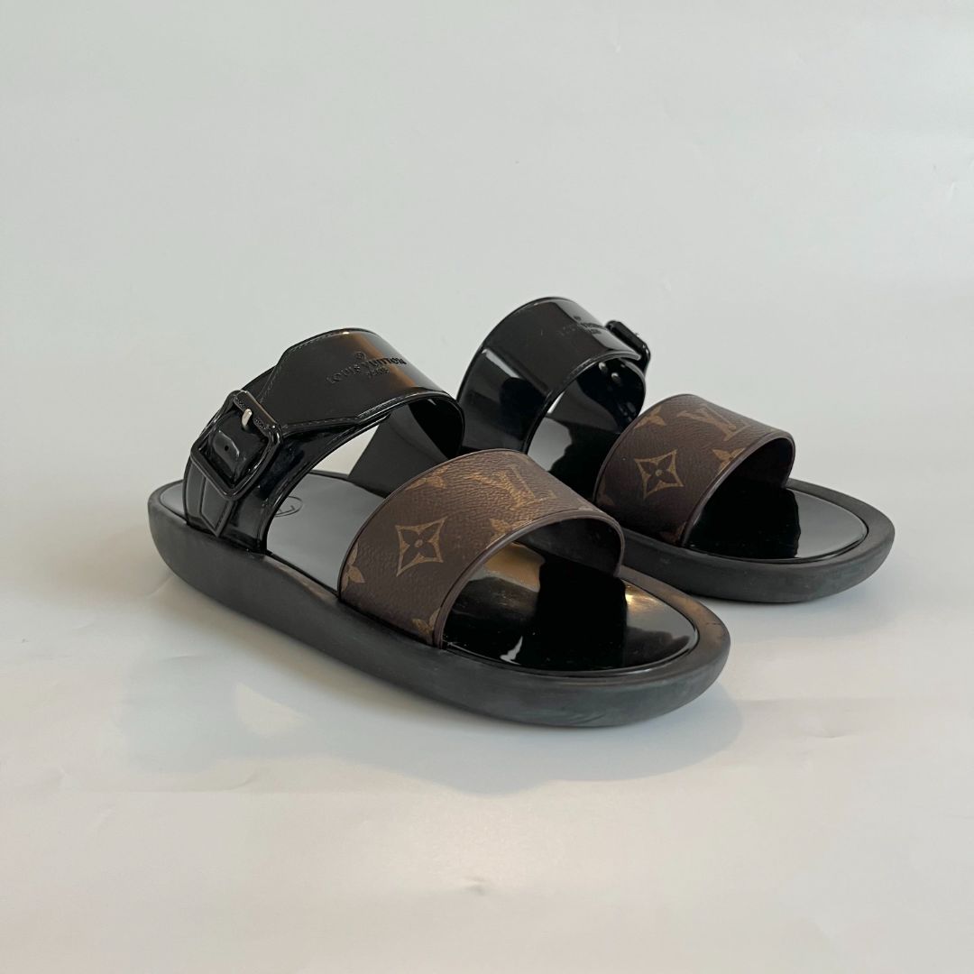 LOUIS VUITTON Monogram Sunbath Flat Mule Sandals 38 Black 1134254