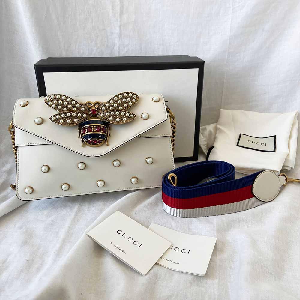 Gucci Off White Leather Broadway Pearly Bee Shoulder Bag - BOPF