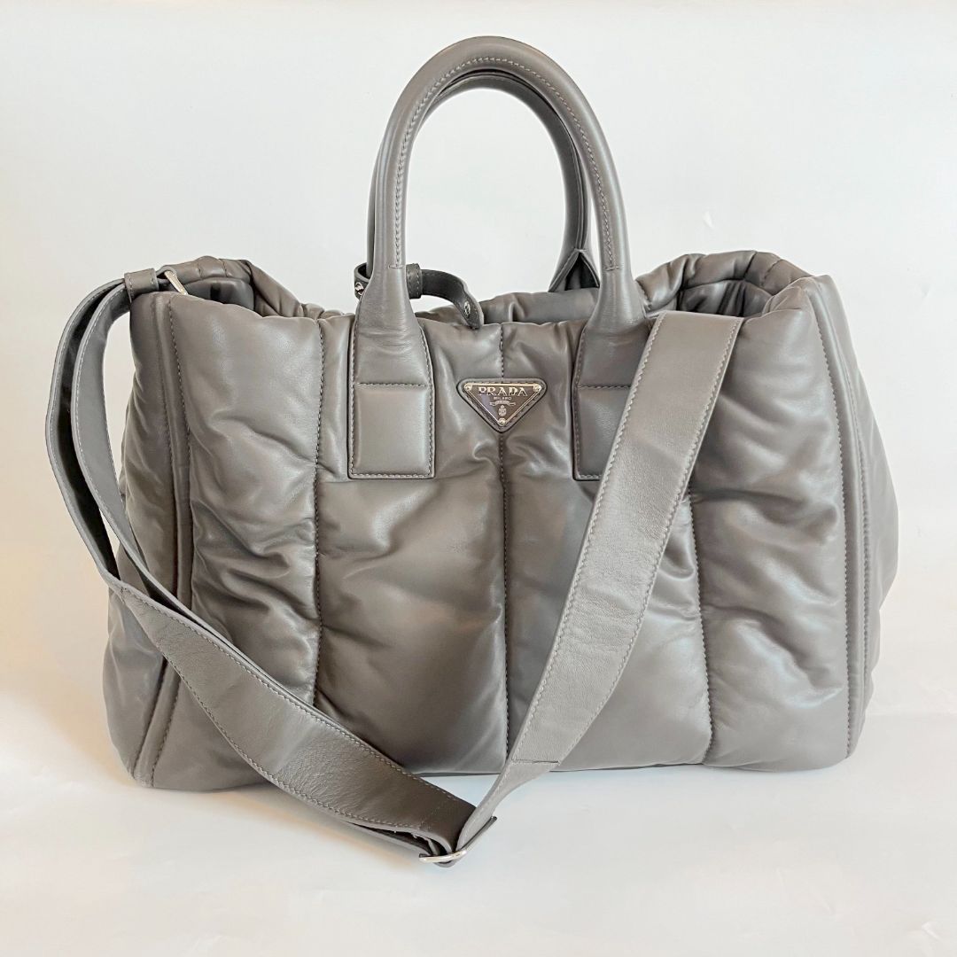 PRADA NAPPA BOMBER バッグ Prada Convertible Bomber Tote Nappa Leather Large - BOPF