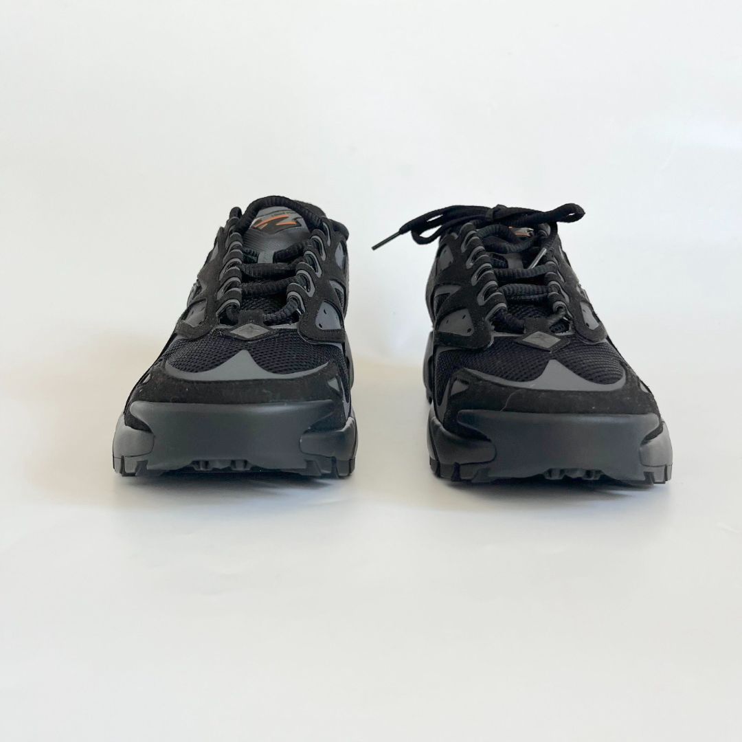 Louis Vuitton Runner Tatic Black Sneakers, size UK9 - BOPF