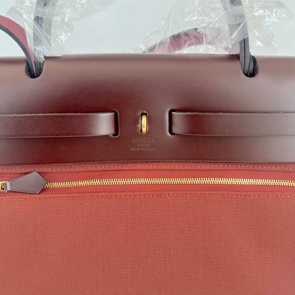 Hermès Herbag 31 In Cassis / Ecru Toile And Rouge Sellier Vache