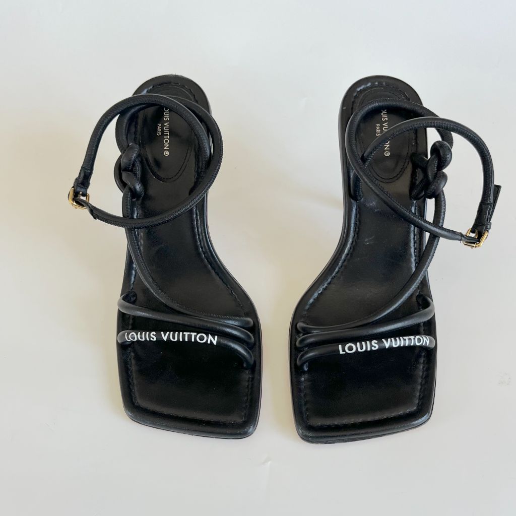 Louis Vuitton Authenticated Leather Heel