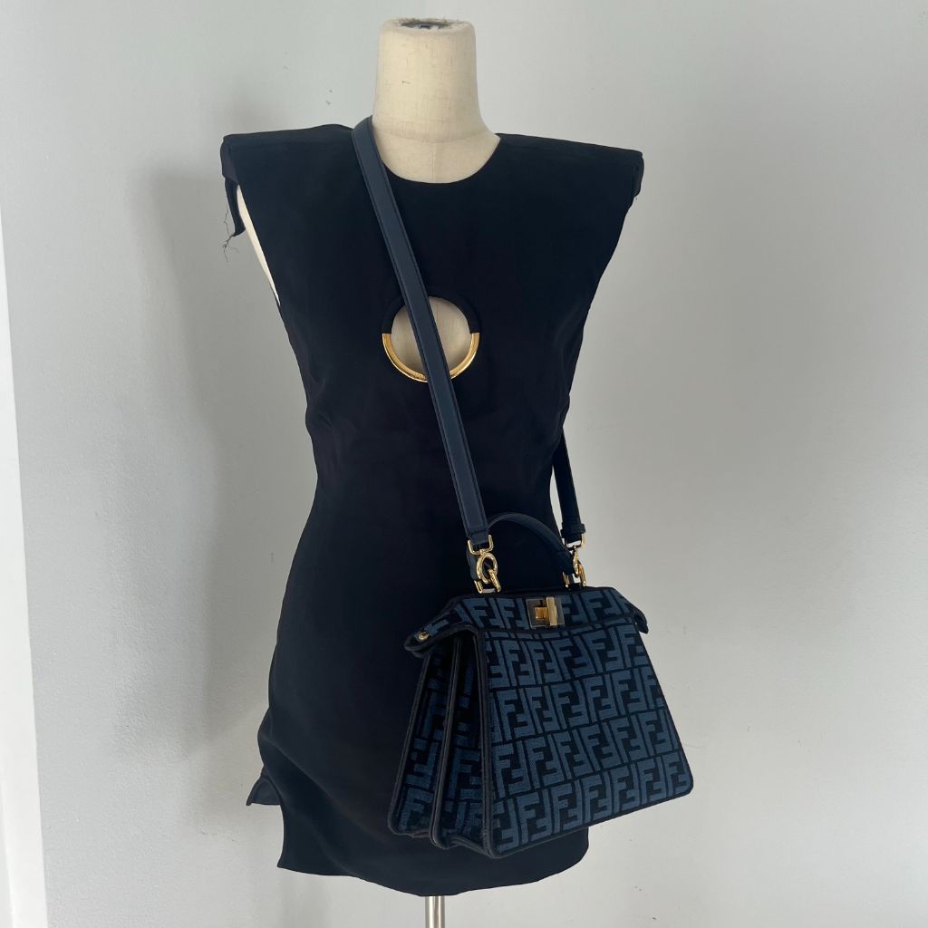 Fendi - Authenticated Baguette Handbag - Cloth Blue for Women, Very Good Condition