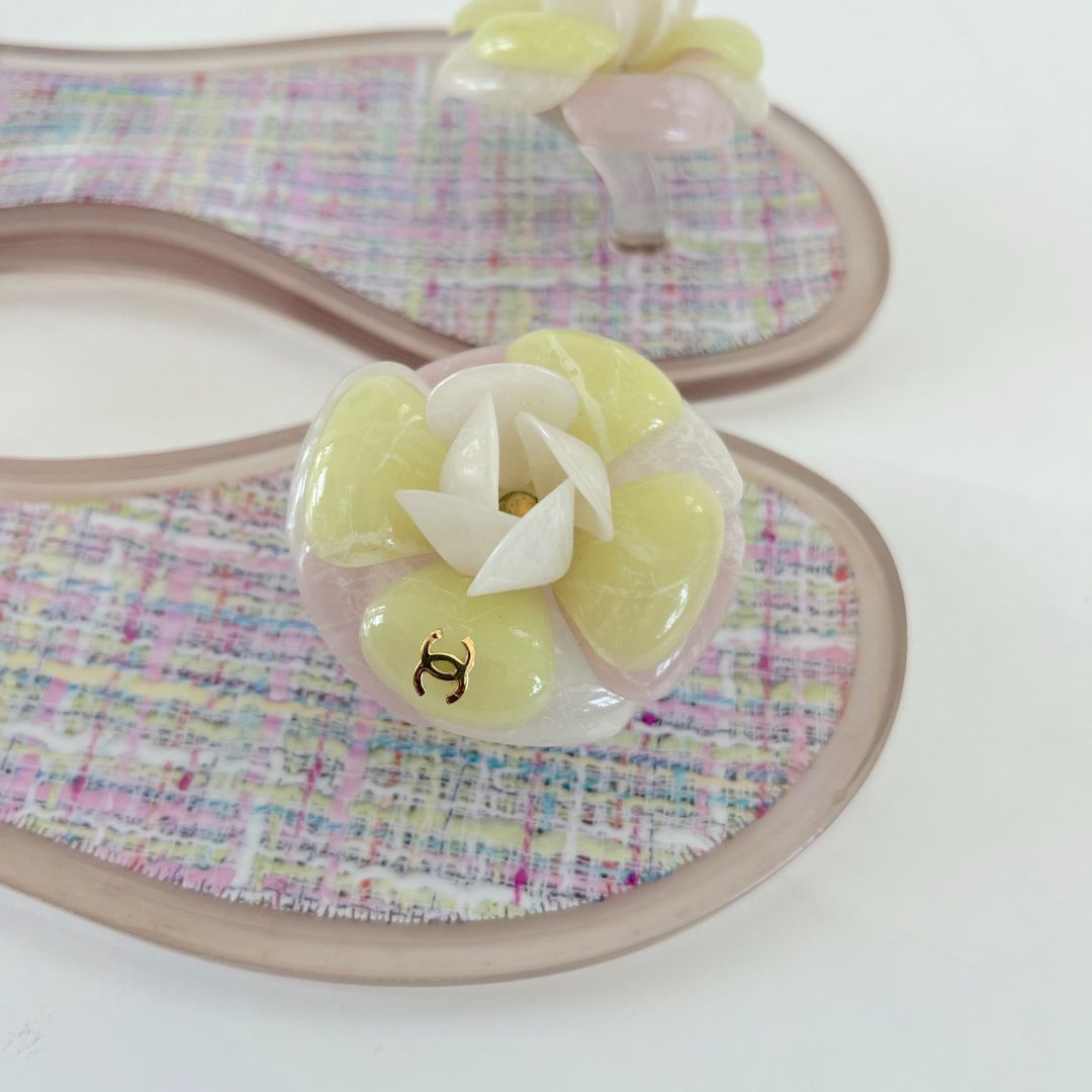 Chanel Pink/Blue Rubber Camellia Flower Thong Sandals Size 10.5/41