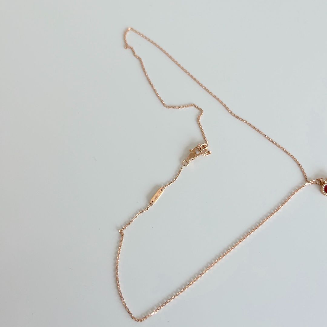 Van Cleef & Arpels Sweet Alhambra Heart Carnelian Rose Gold Pendant Necklace