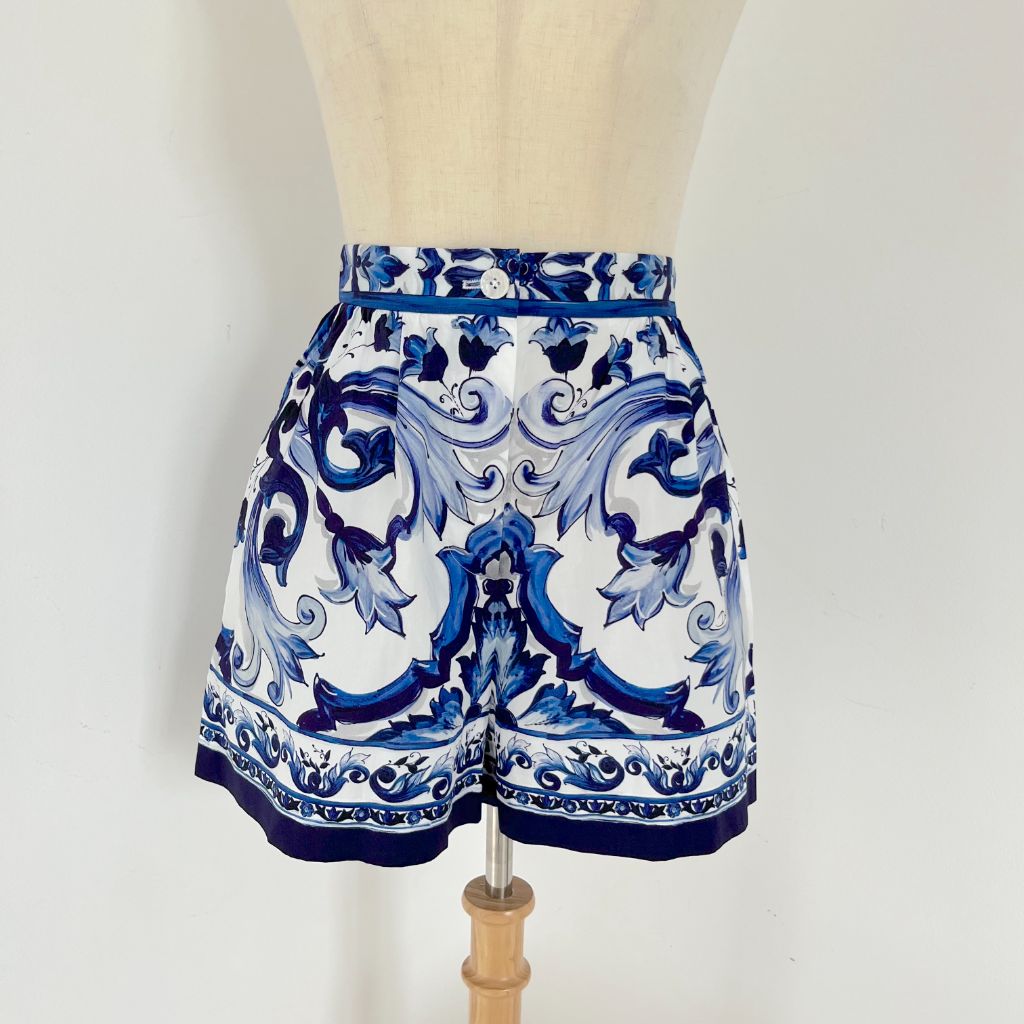 Dolce & Gabbana printed cotton-poplin shorts