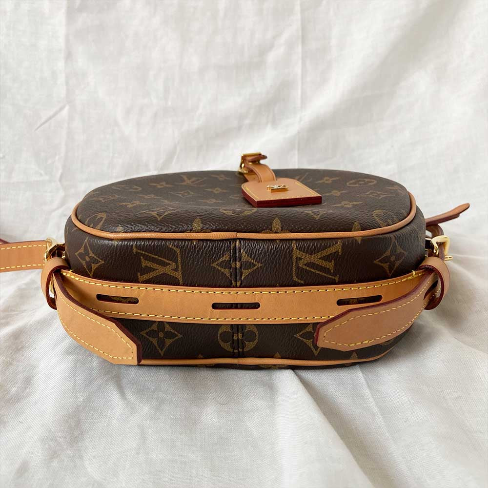 Louis Vuitton Petite Boite Chapeau – Designer Handbag Hire DHH