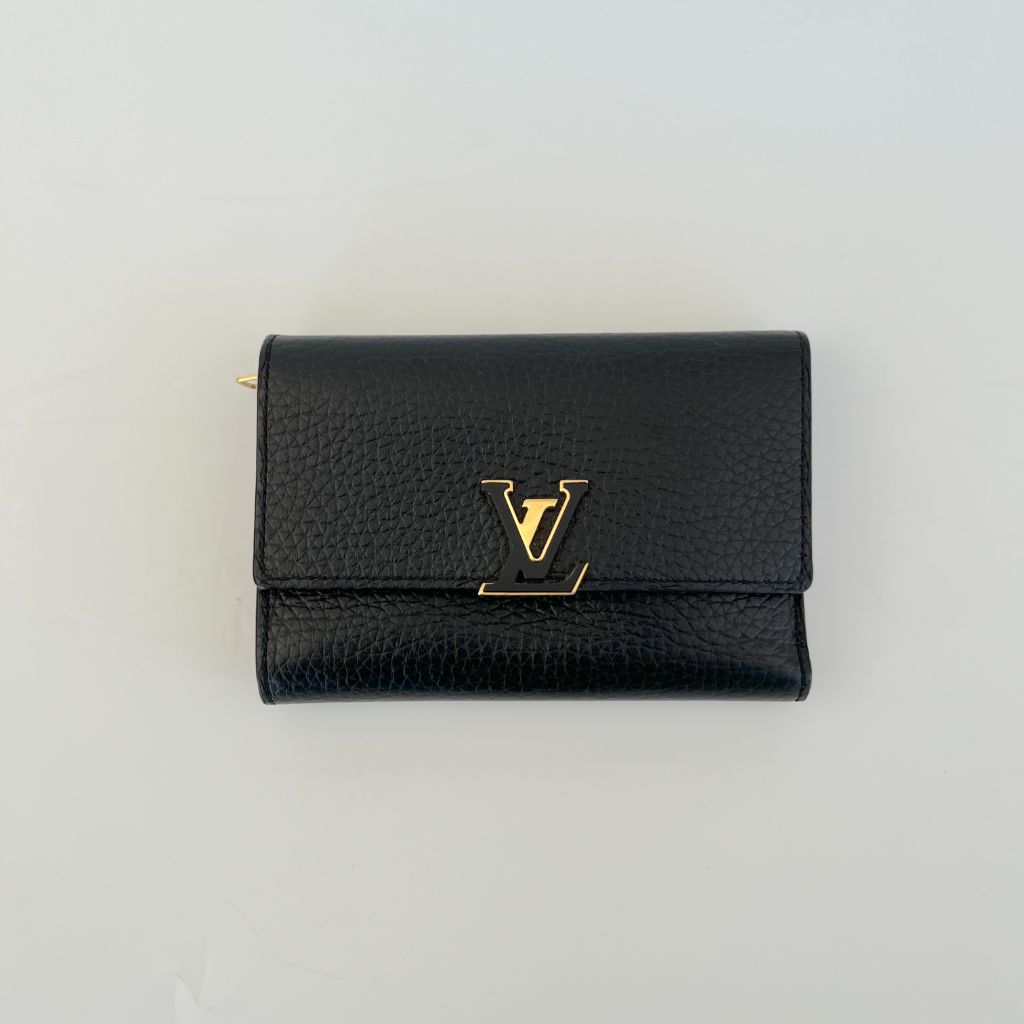 Louis Vuitton Capucines Compact Wallet