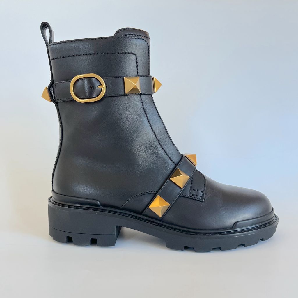 Valentino Roman Stud Calfskin Combat Boots, 40