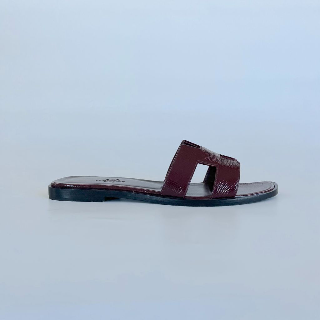 Hermès Oran Burgundy Sandal, 36