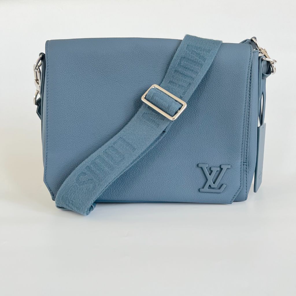 Louis Vuitton Blue Aerogram Messenger bag