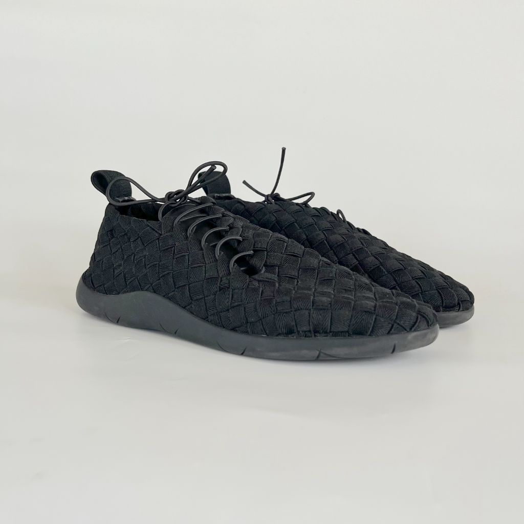 Bottega Veneta black plat sneakers intreccio elastic lace-up sneakers, 40