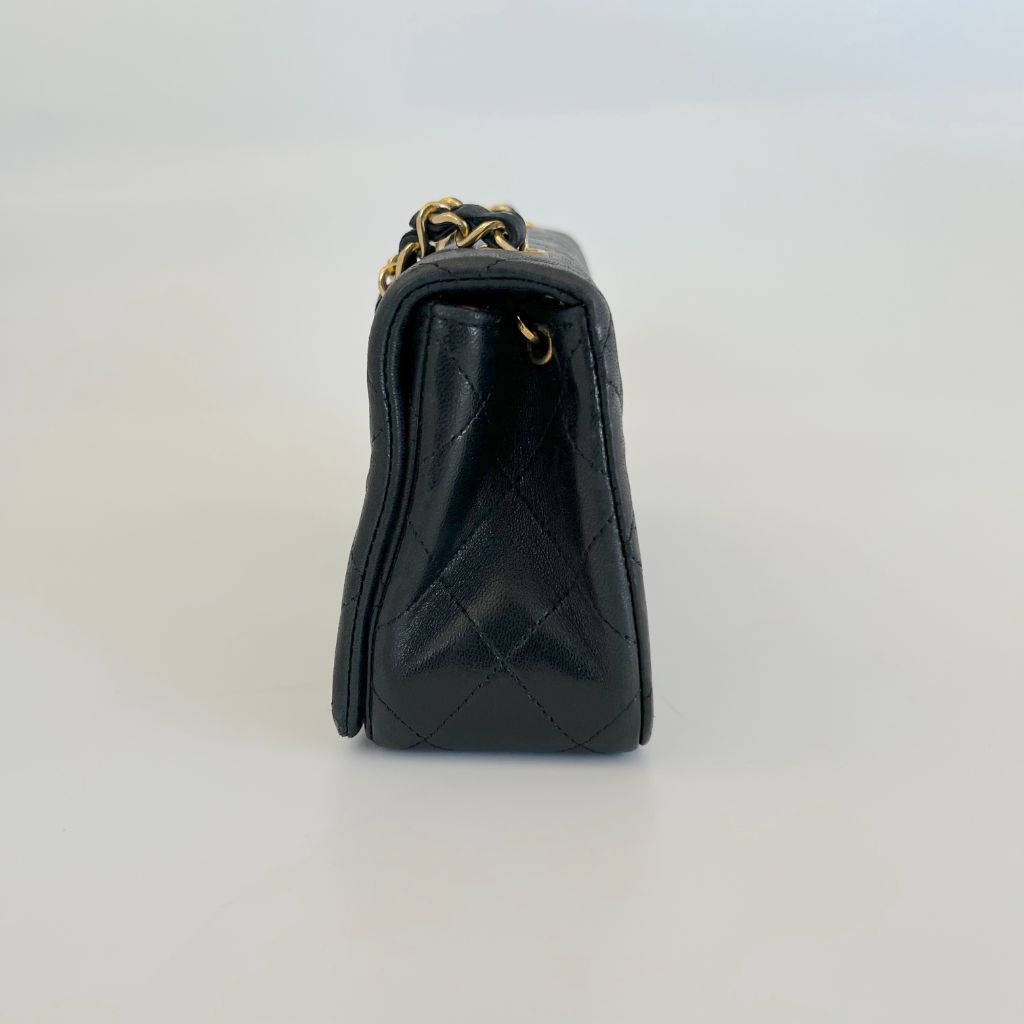 CHANEL Mademoiselle Handbag for Women - Vestiaire Collective