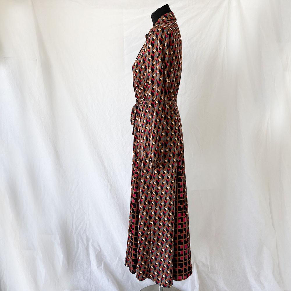 BCBGMAXAZRIA Printed Longsleeve Dress - BOPF | Business of Preloved Fashion BCBGMAXAZRIA Printed Longsleeve Dress - BOPF | Business of Preloved Fashion