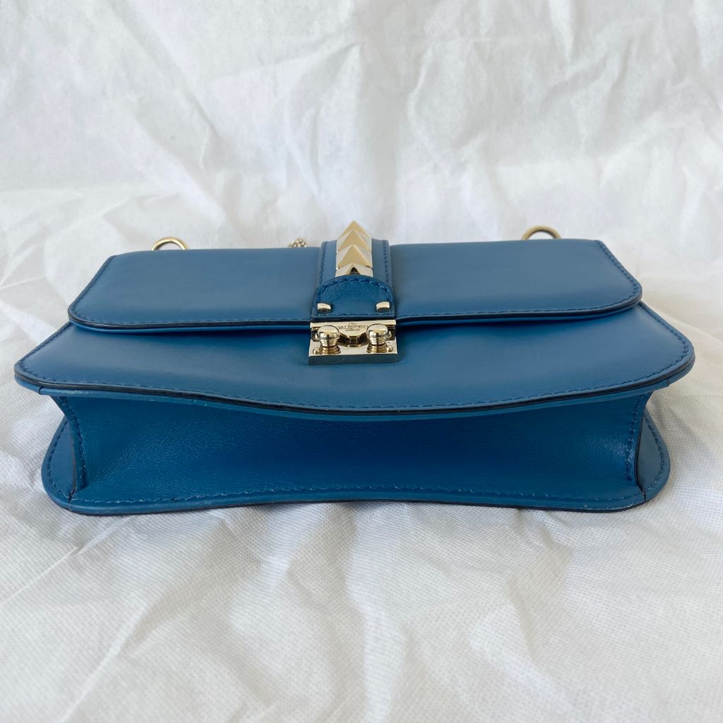 Blue Valentino Shoulder Bags, Medium - BOPF | Business of Preloved Fashion