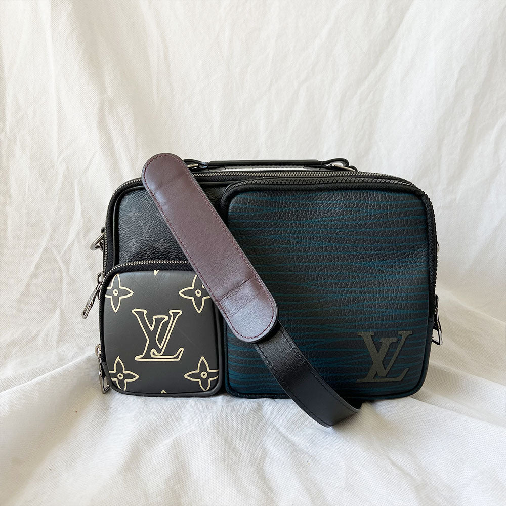 Lv messenger best sale multi pocket