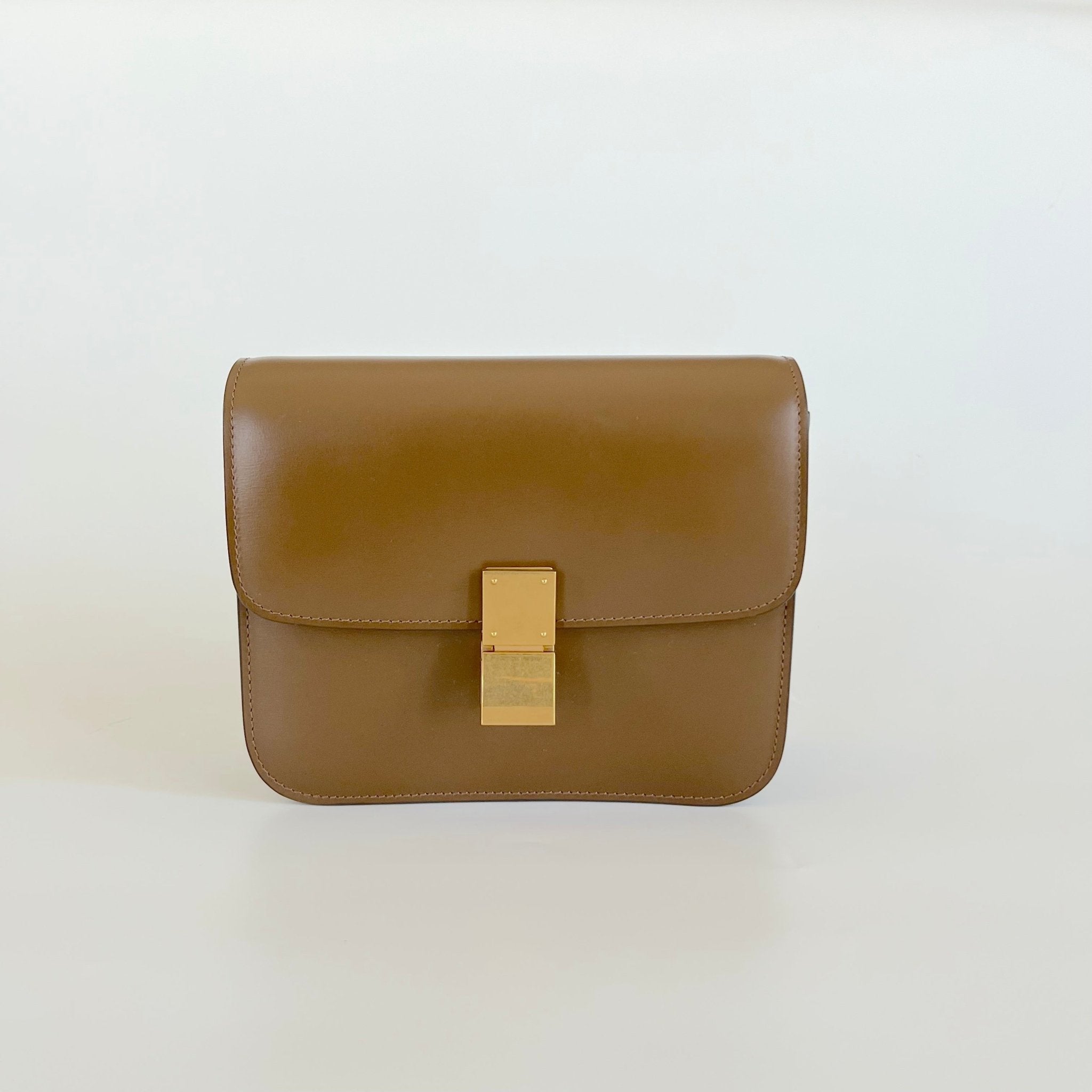 Review: CELINE CLASSIC BOX BAG (Five Years Later) 