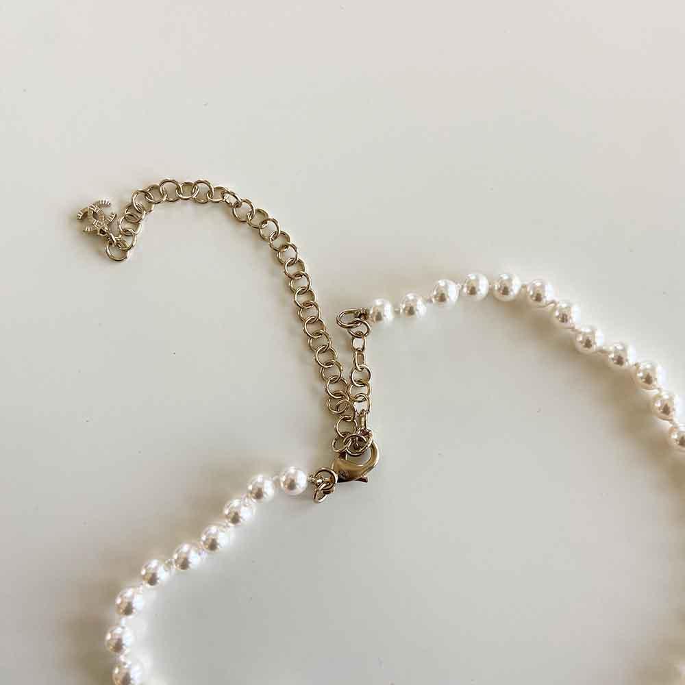 Chanel 21B Heart Pearl White Crystal CC Necklace - BOPF | Business of Preloved Fashion