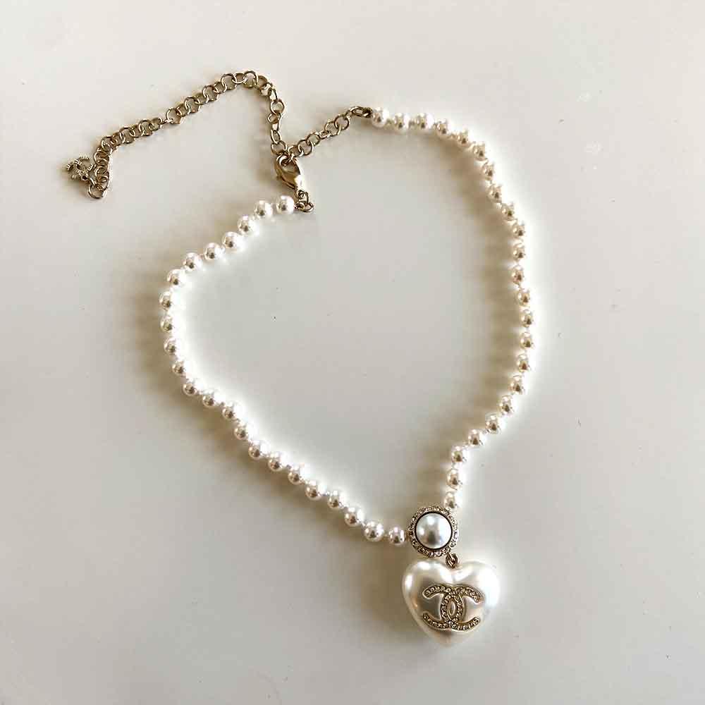 Chanel 21B Heart Pearl White Crystal CC Necklace - BOPF | Business of Preloved Fashion