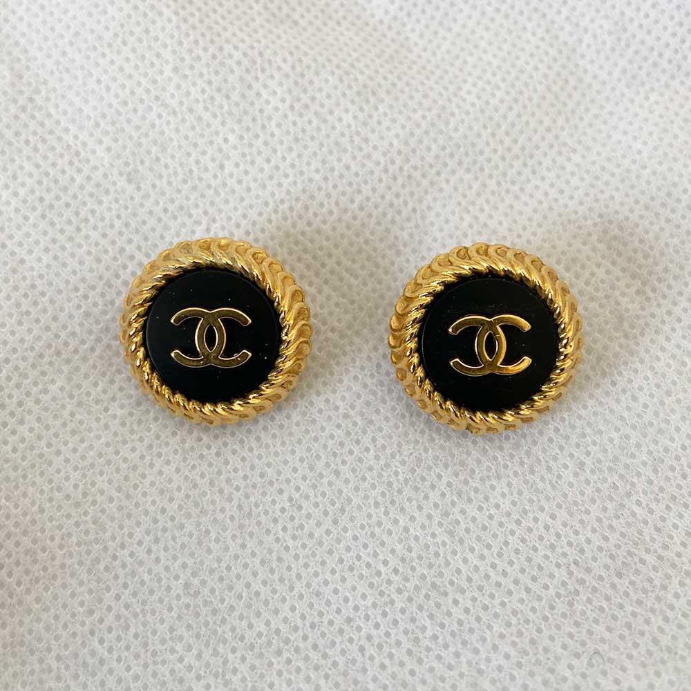 Chanel black and gold round vintage CC earrings - BOPF | Business of Preloved Fashion