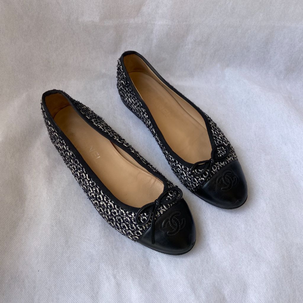 67063 auth CHANEL black & white TWEED Ballet Flats 36