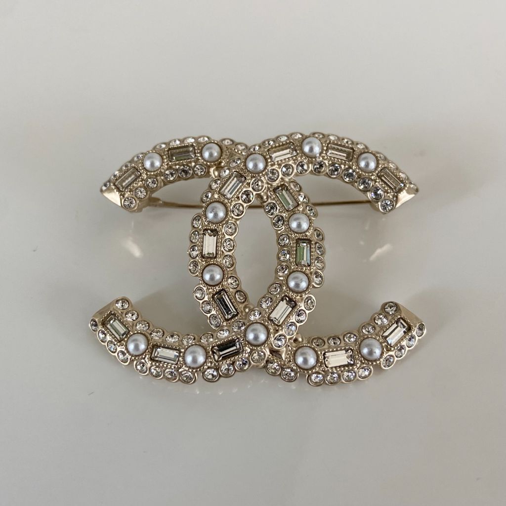 Chanel Crystal And Pearl Embellished Brooch - BOPF | Business of Preloved Fashion