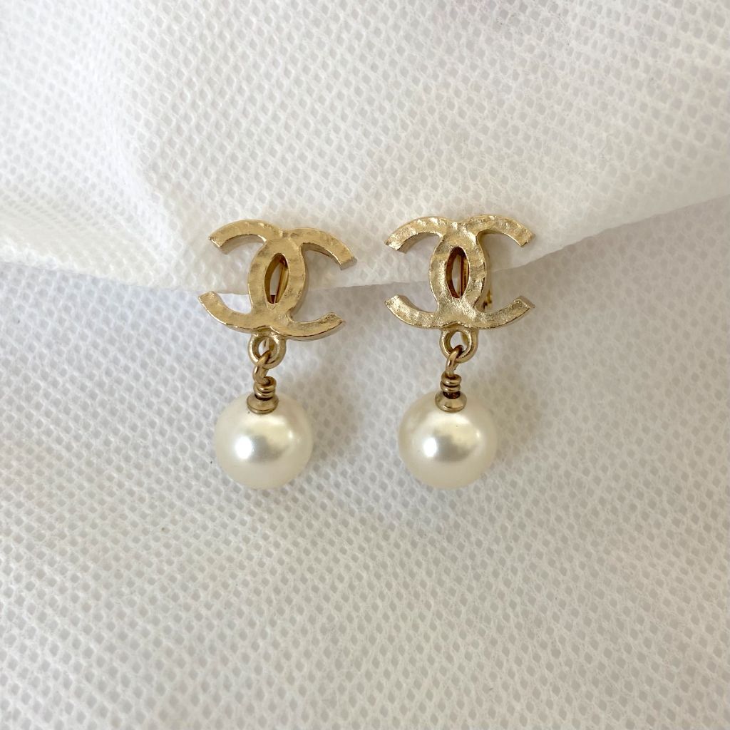 Chanel Pearl CC Drop Earrings Light Gold