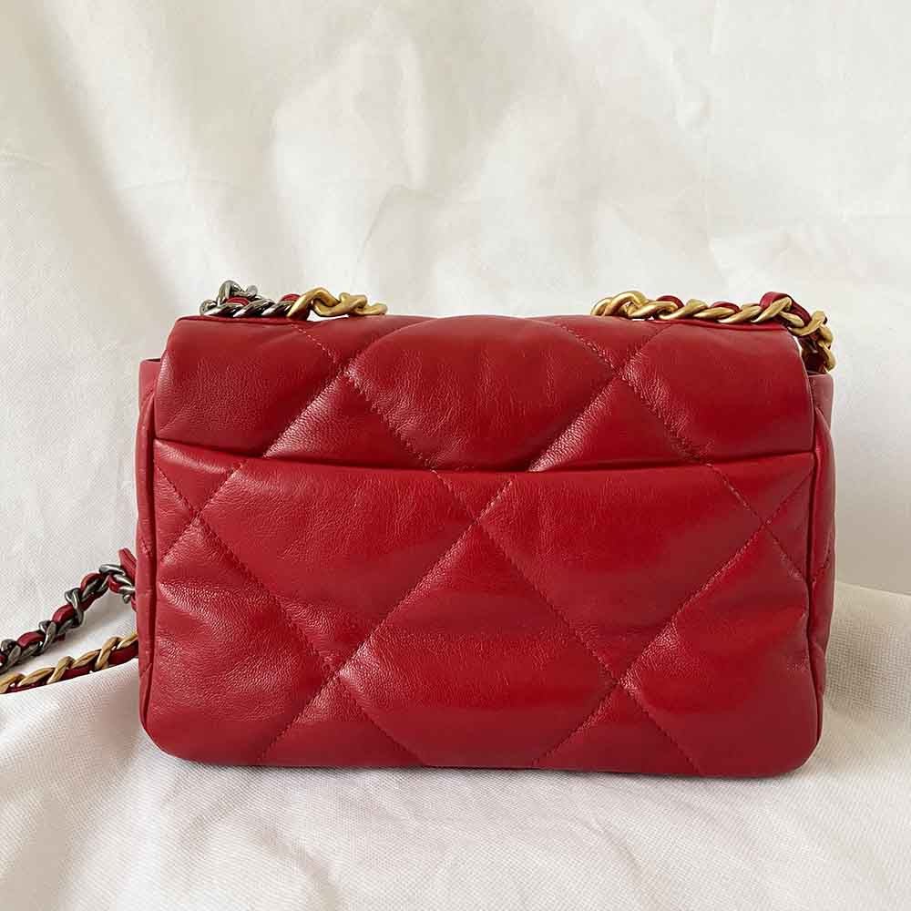 Chanel Red Bubble Quilt Nylon Shoulder Bag Cloth ref.235629 - Joli Closet