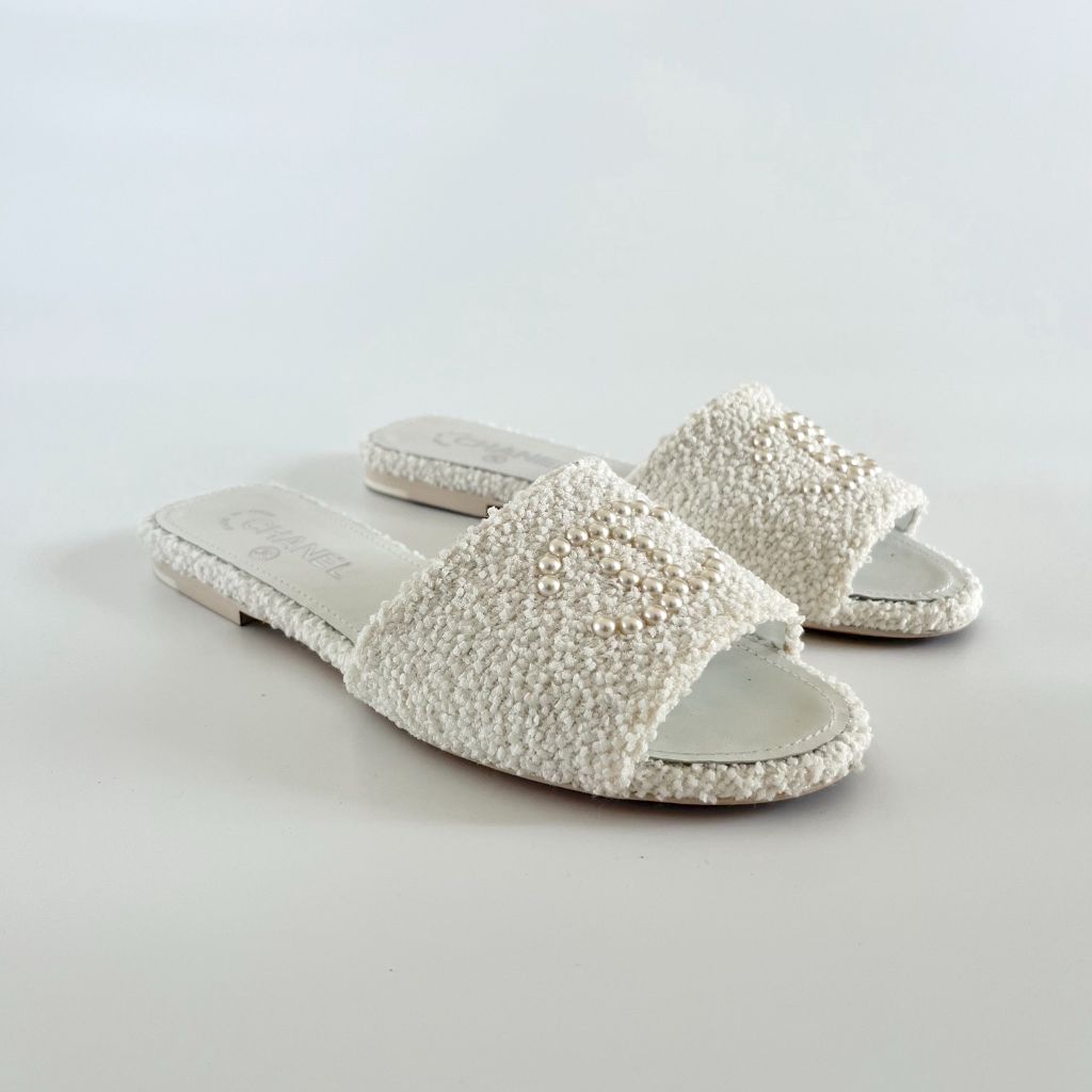 Chanel white tweed slide mules, 38.5C - BOPF